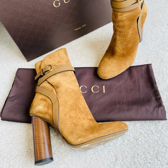 Gucci Suede Abigail Boot - Picture 4 of 13